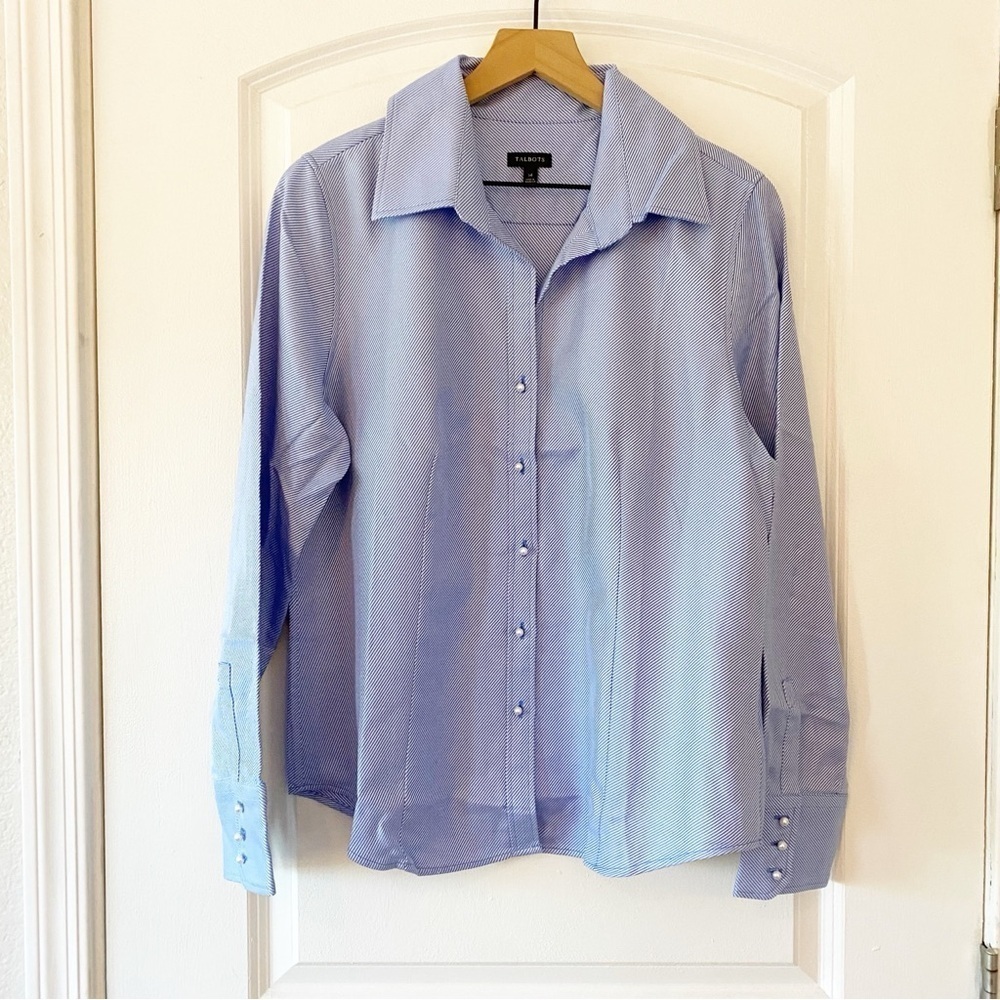 TALBOTS Blue Pinstripe Pearl Button Up Blouse NWOT Career